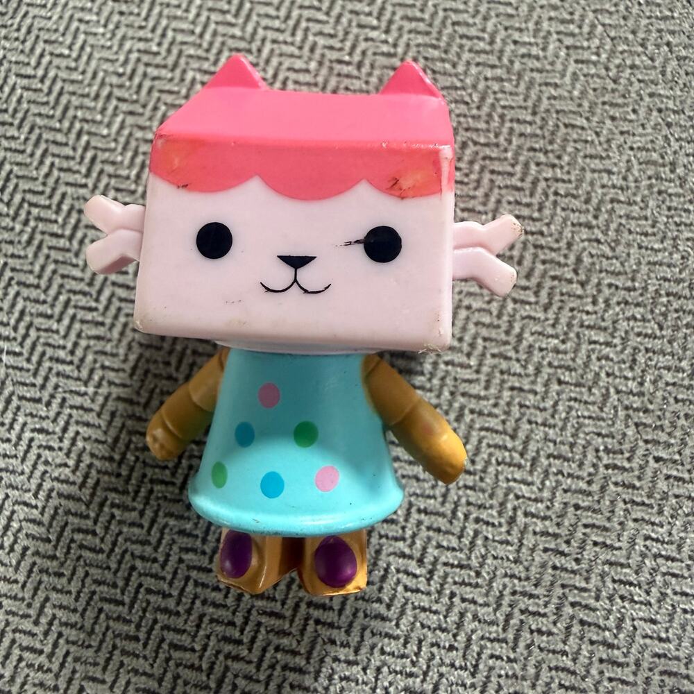 DreamWorks Gabby's Dollhouse Cakey Cat Mini Figure 2" Replacement Toy